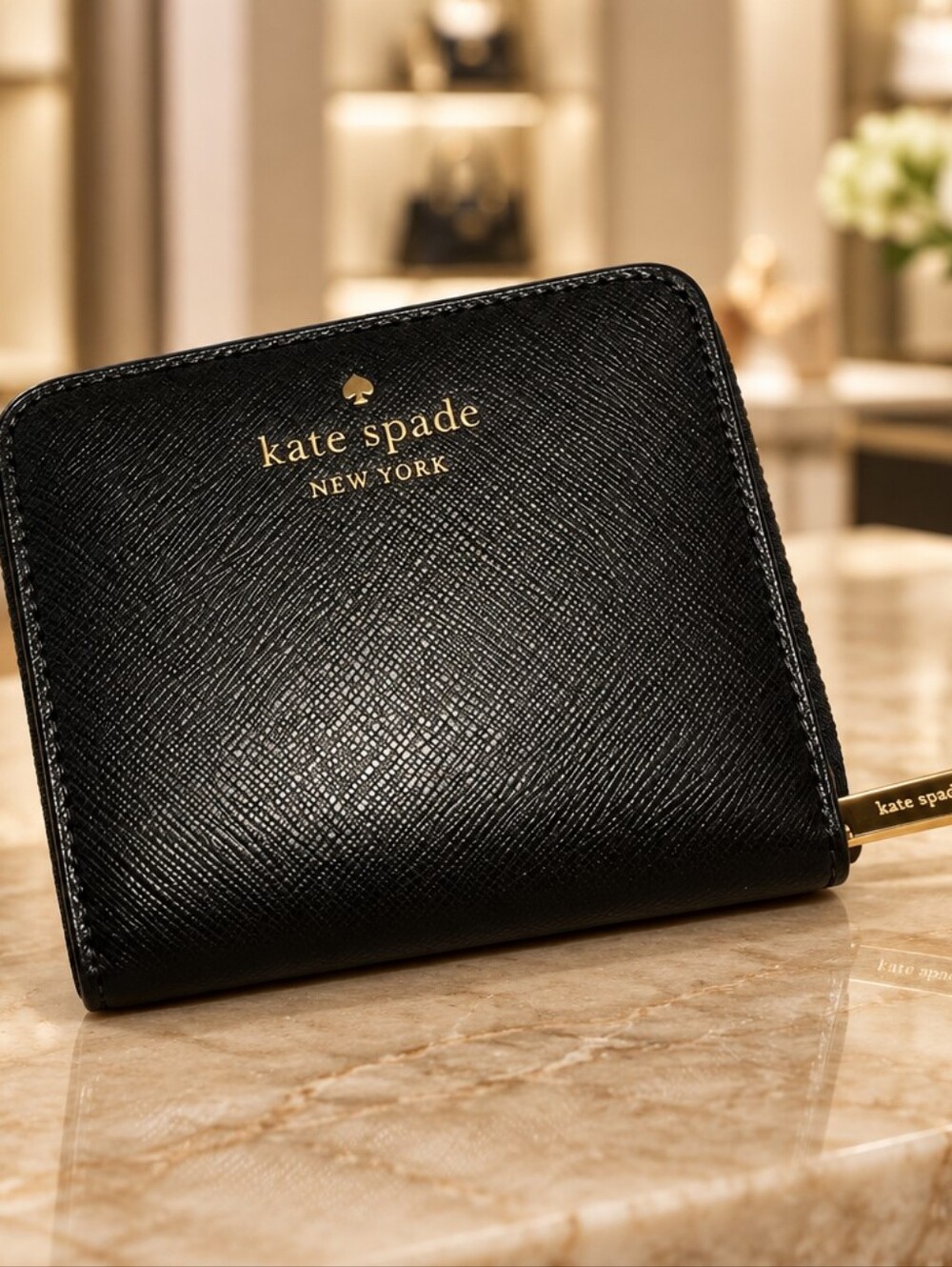 Like New Kate Spade Black Compact Wallet